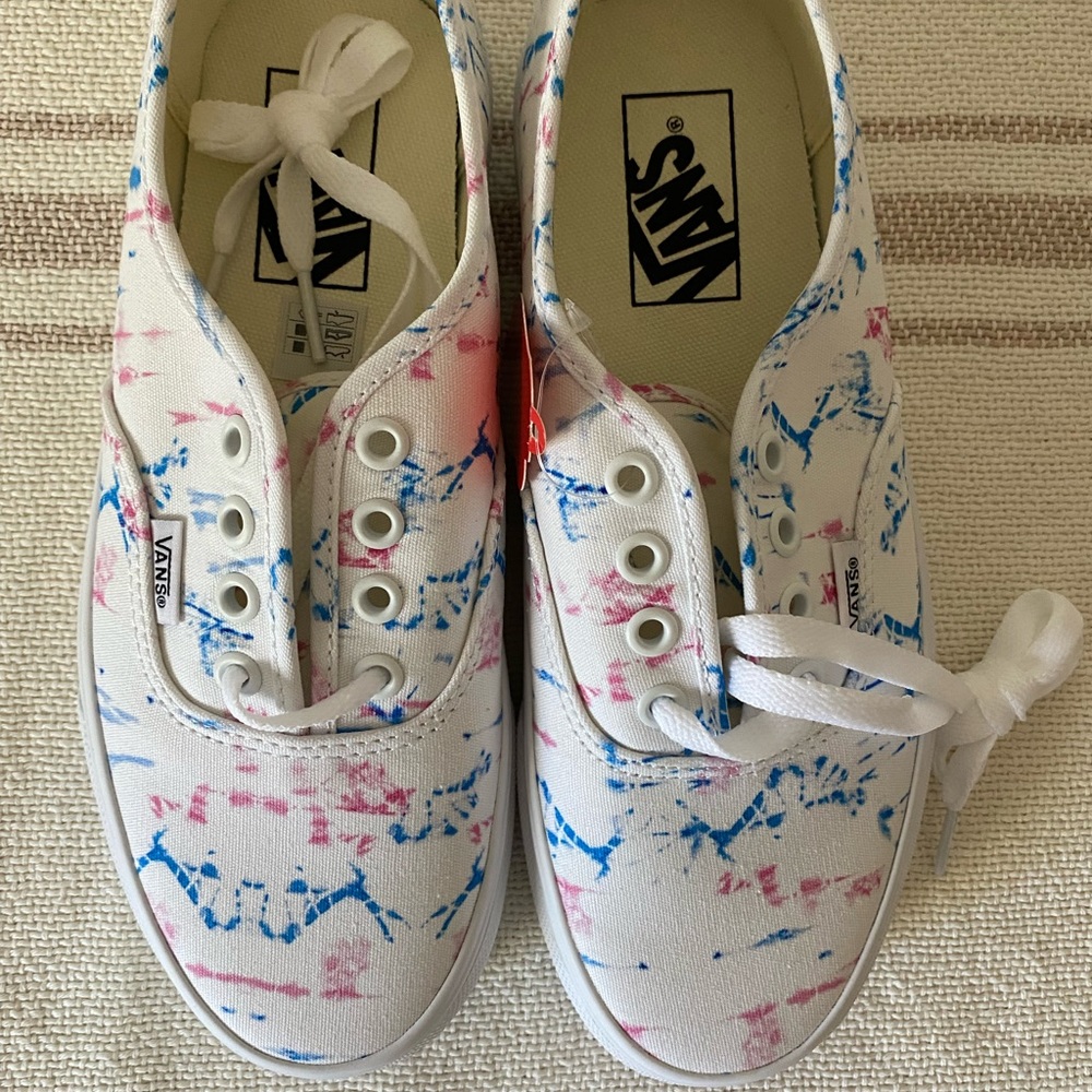 Brand NEW vans